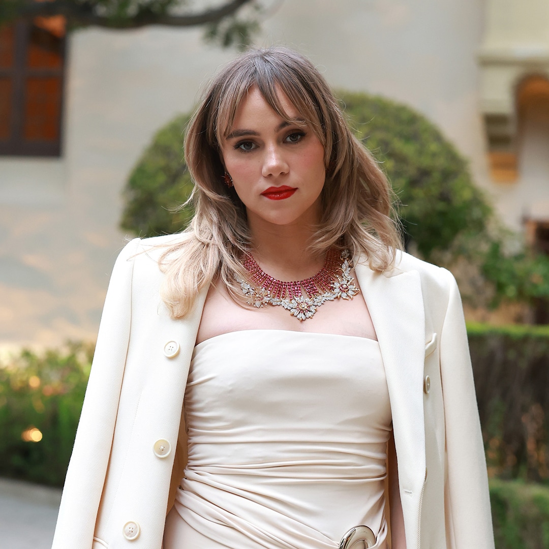 Suki Waterhouse Shares Bikini Photo Months After Welcoming Baby Girl Suki Waterhouse Shares Bikini Photo Months After Welcoming Baby Girl